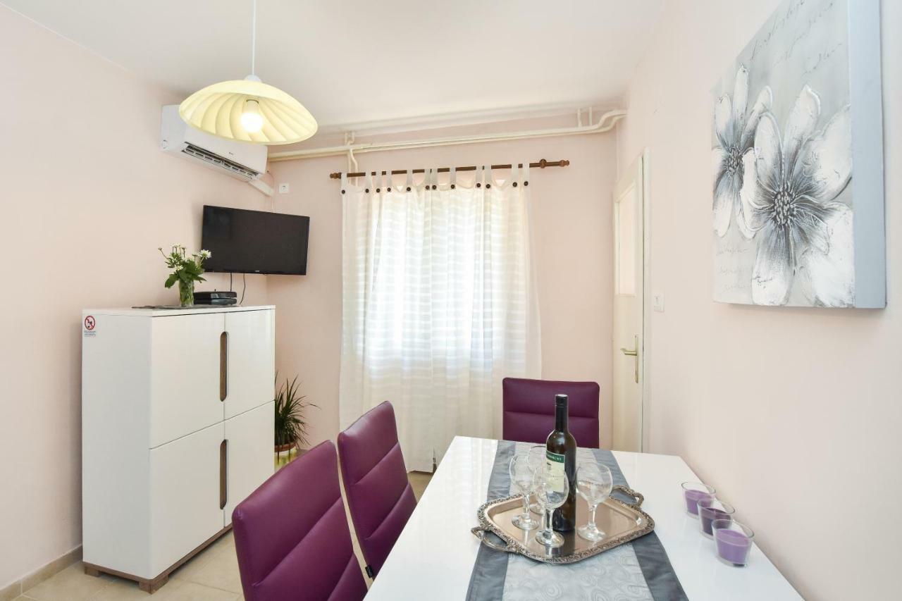 Neyra Apartment *